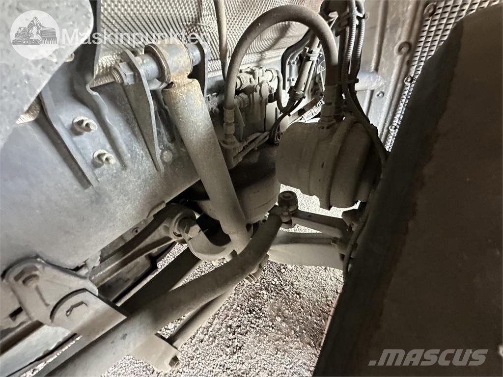 Scania R580 A6*4NB Седельные тягачи