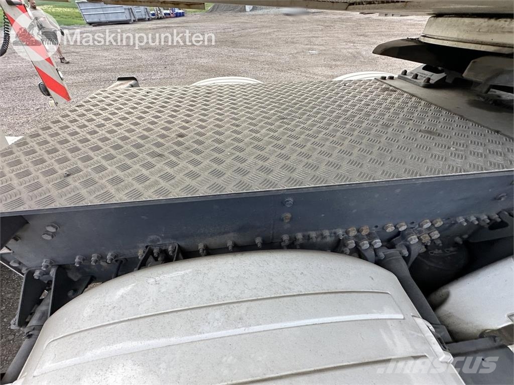 Scania R580 A6*4NB Седельные тягачи