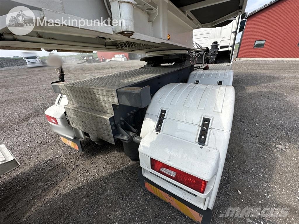 Scania R580 A6*4NB Седельные тягачи