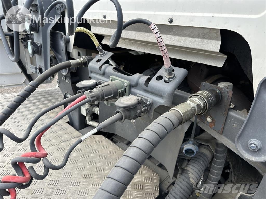 Scania R580 A6*4NB Седельные тягачи