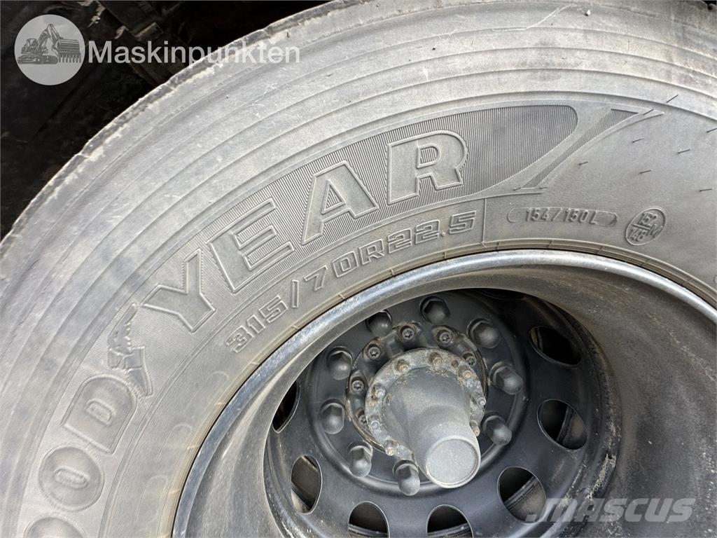 Scania R580 A6*4NB Седельные тягачи