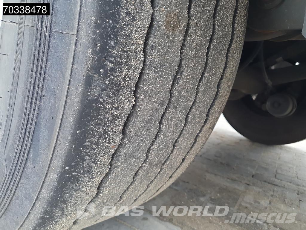 Pacton TBD.3 Lift+stuuras Laadklep APK 07/27 Plachtové návesy