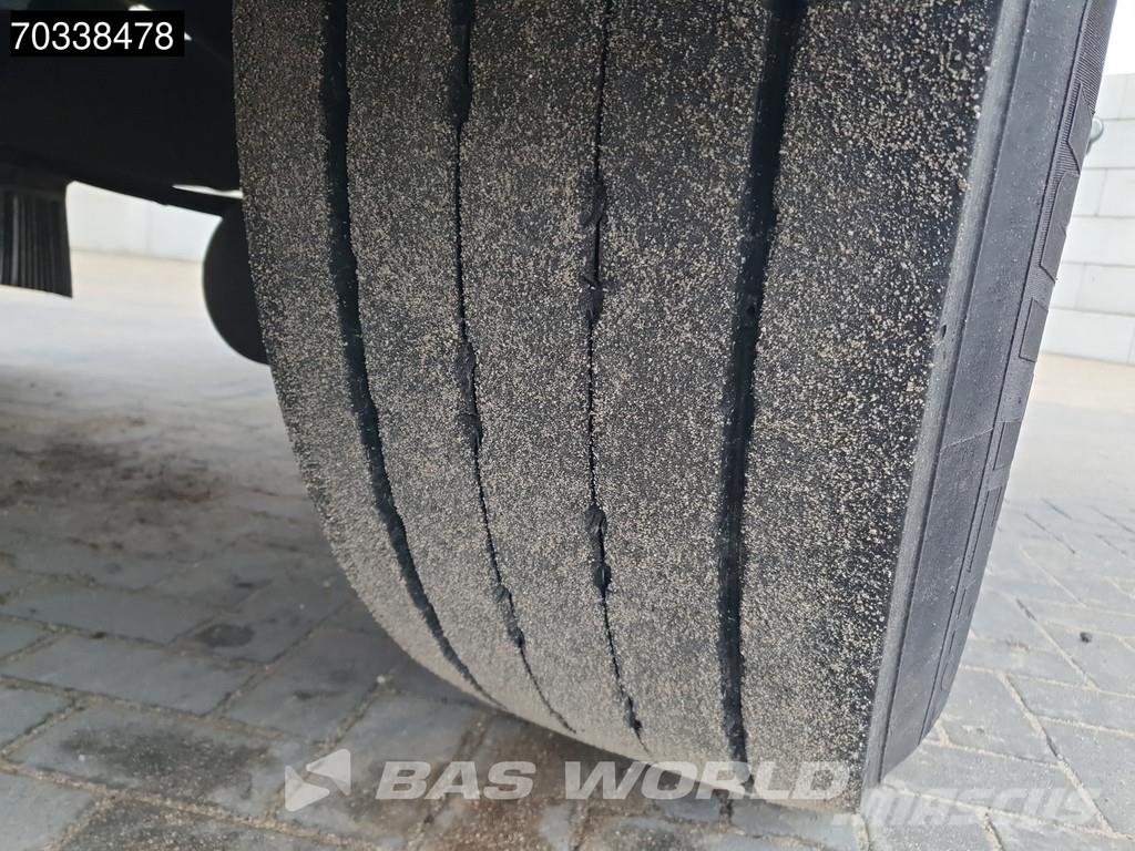 Pacton TBD.3 Lift+stuuras Laadklep APK 07/27 Plachtové návesy