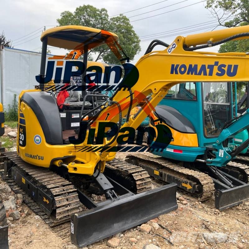 Komatsu PC 30 MR 소형 굴삭기 7톤 미만