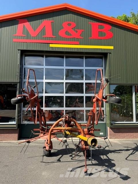 Kuhn GF 5000 mh مكابس وميبسات التبن