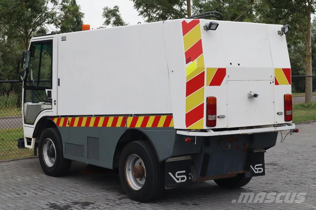 Aebi MFH 5000 | FRONT BRUSH | 1.000 L TANK | SWEEPER كناسات
