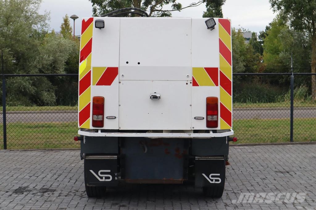Aebi MFH 5000 | FRONT BRUSH | 1.000 L TANK | SWEEPER كناسات