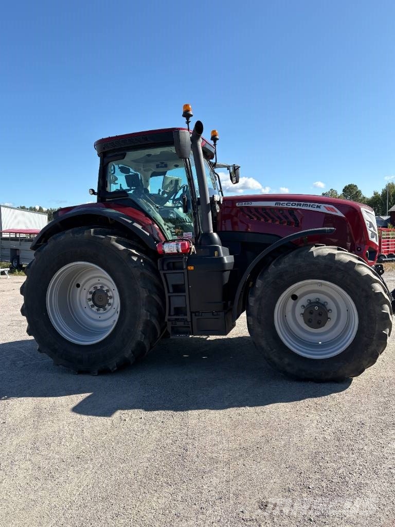 McCormick X 8.680 Traktoren