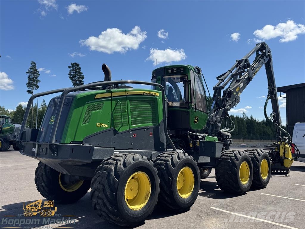 John Deere 1270G Harvesters