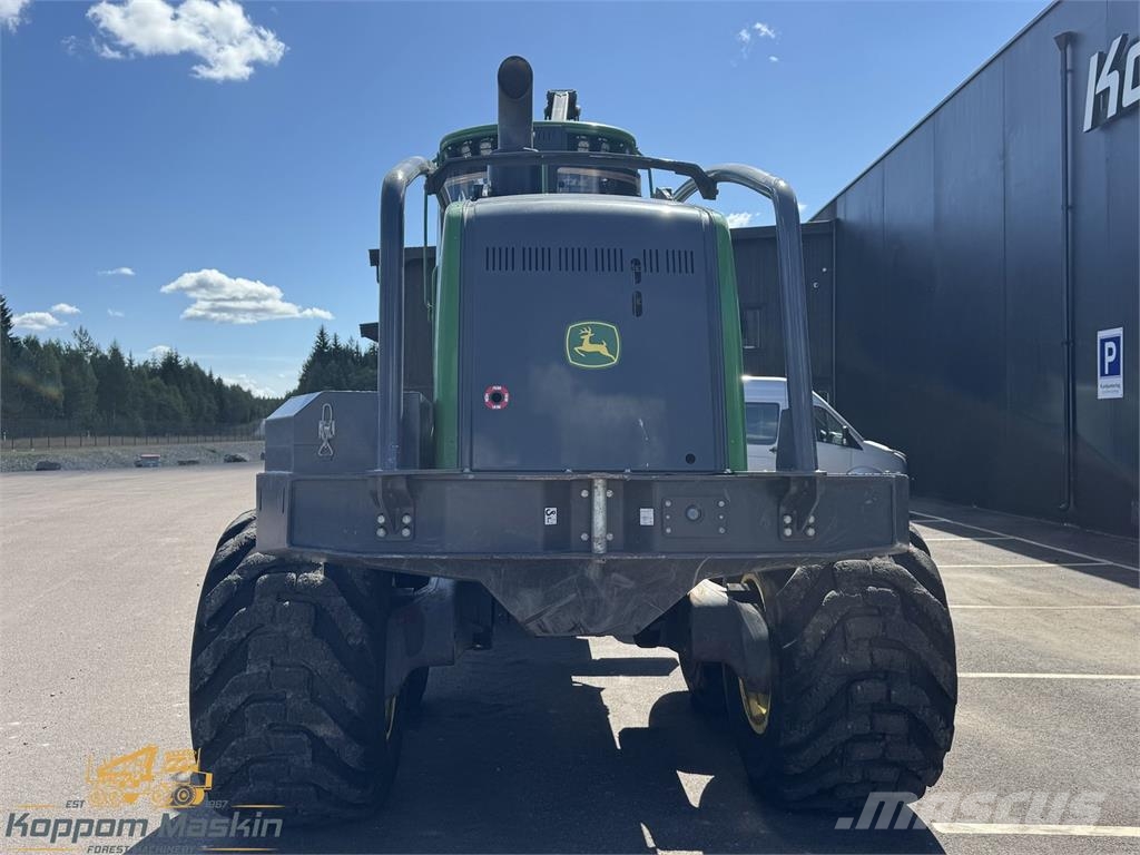 John Deere 1270G Harvesters