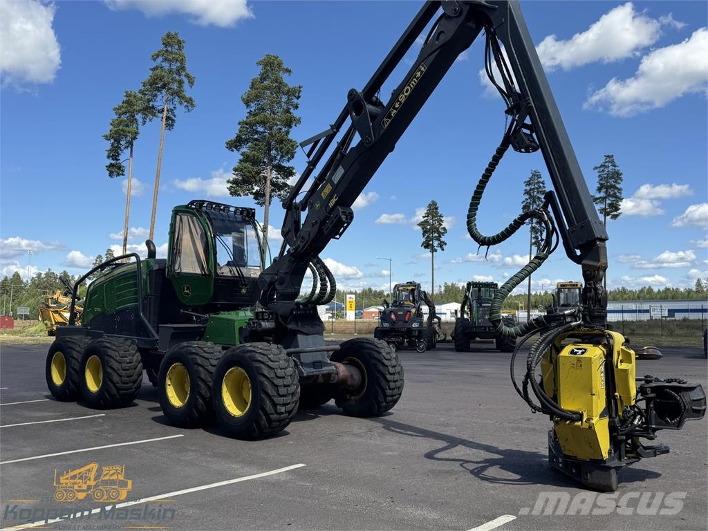 John Deere 1270G Harvesters