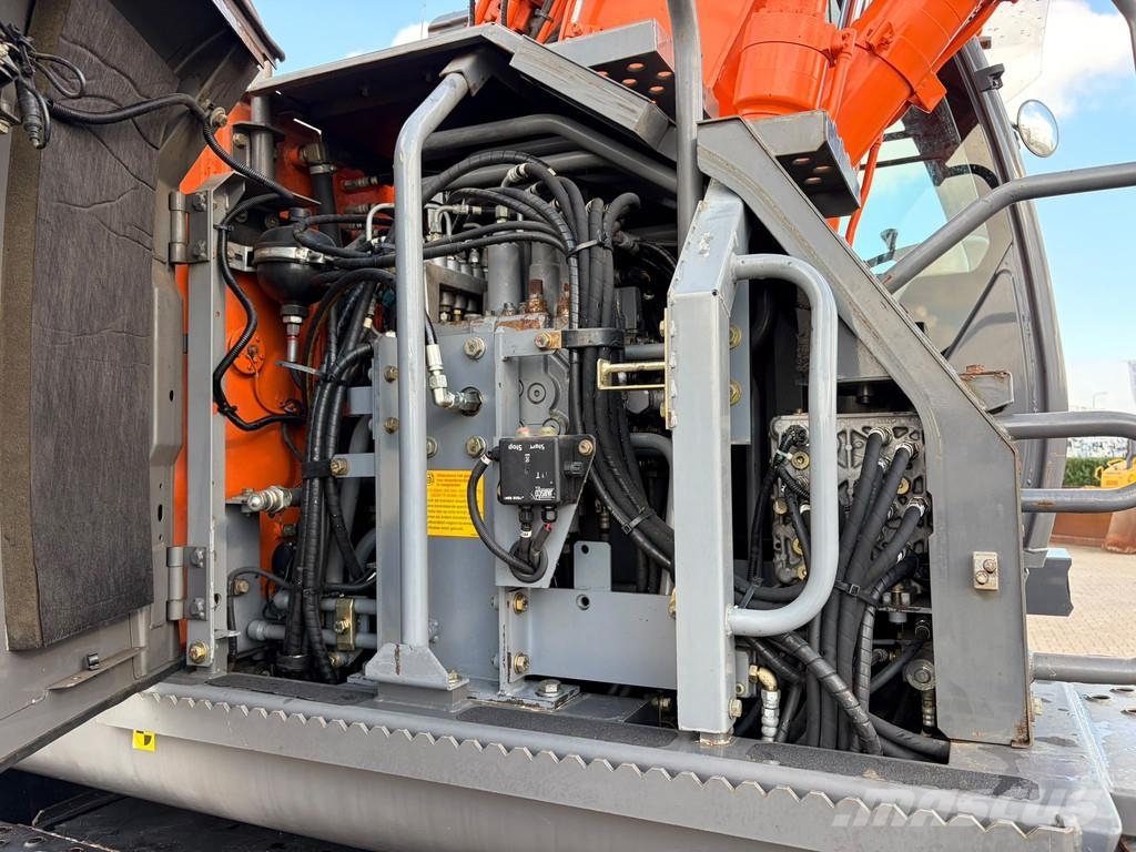 Hitachi ZX145W-3 | Dutch Machine Wielgraafmachines