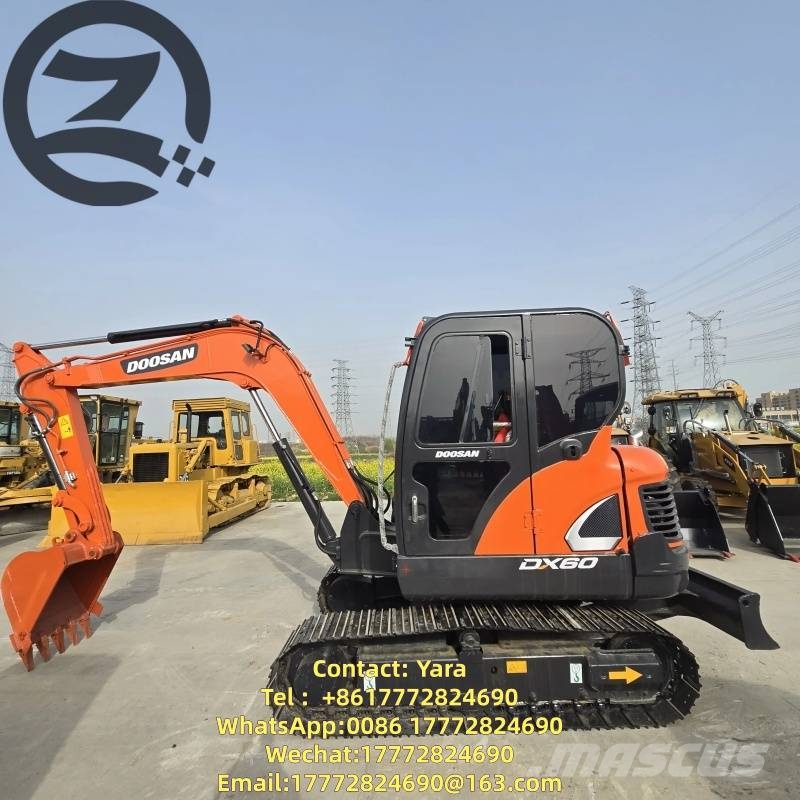Doosan DX60 소형 굴삭기 7톤 미만