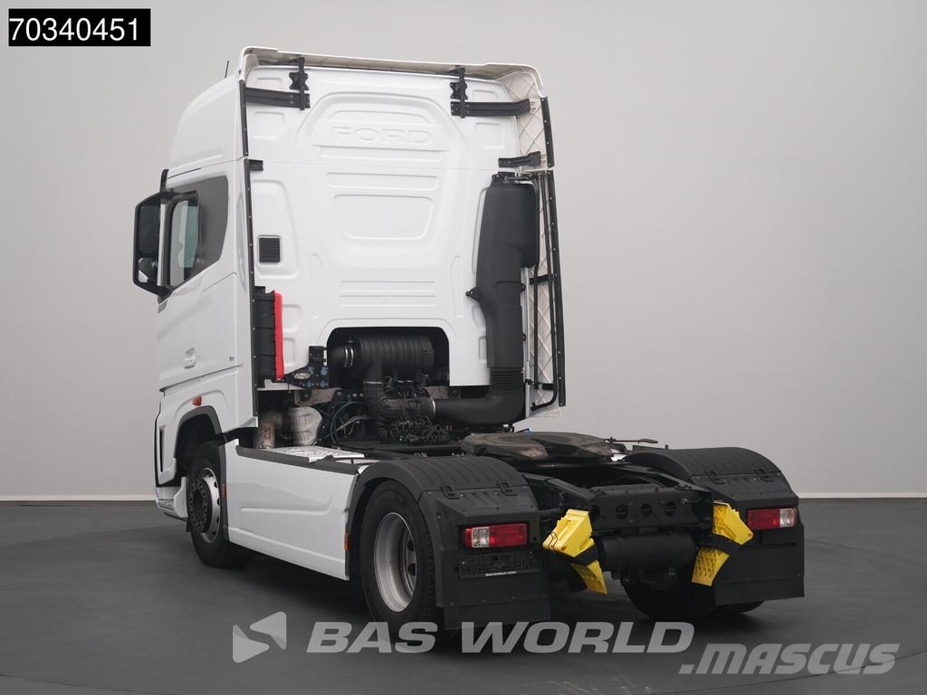 Ford F-Max 500 4X2 Retarder 2xTanks ACC Standklima Traktorske jedinice