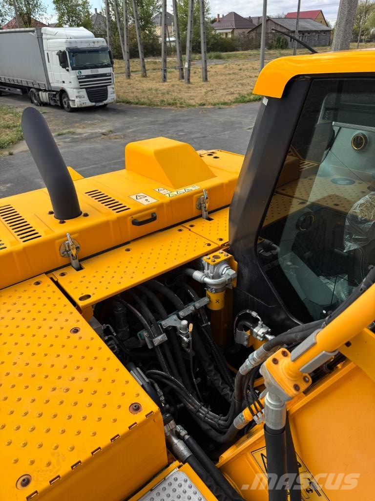 JCB 140 X Rupsgraafmachines