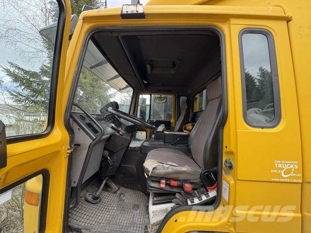 Volvo FL612 貨箱式卡車