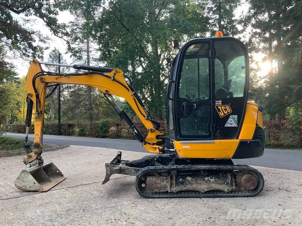 JCB 8026 CTS Mini bagri <7t