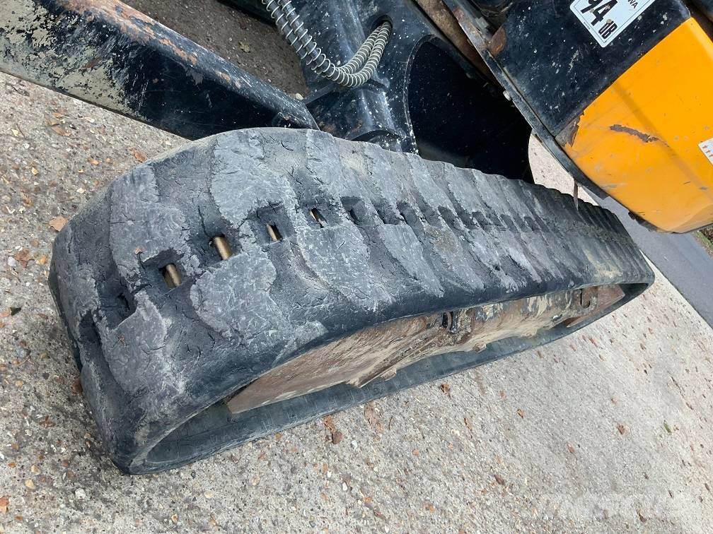 JCB 8026 CTS Mini bagri <7t