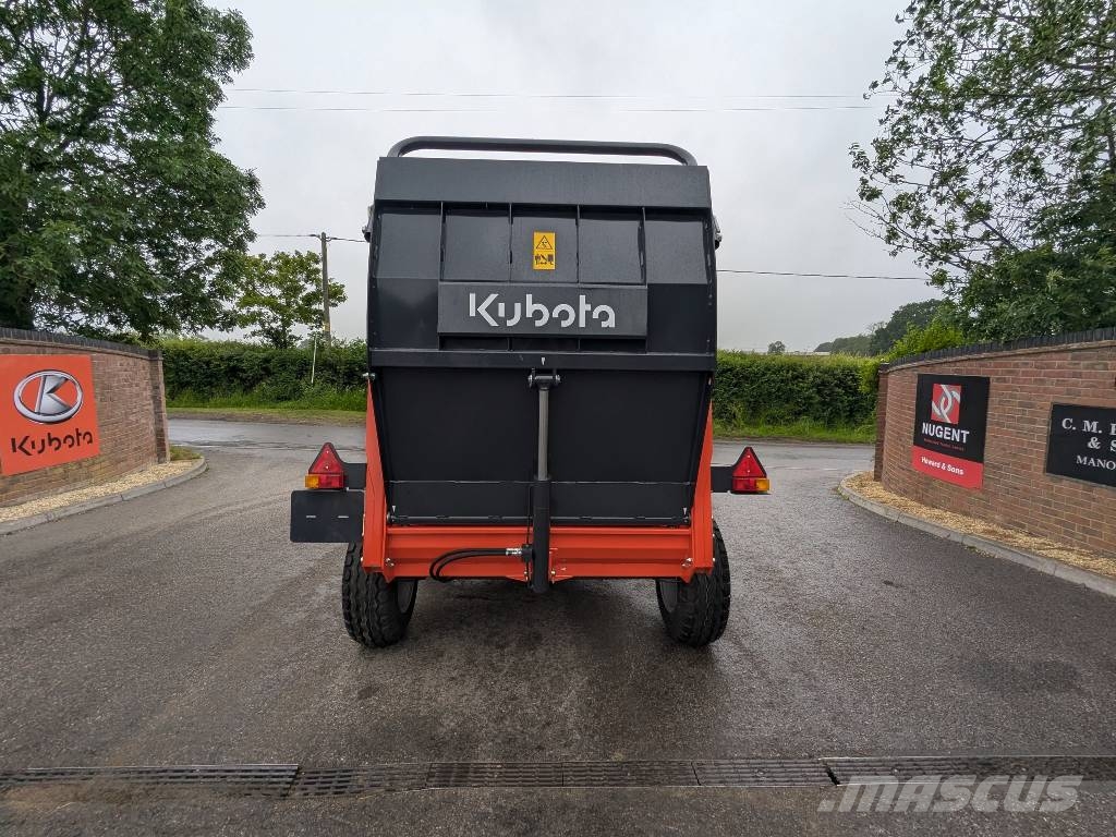 Kubota BC 2300 آلات تمزيق الحزم وتقطيعها ونشرها