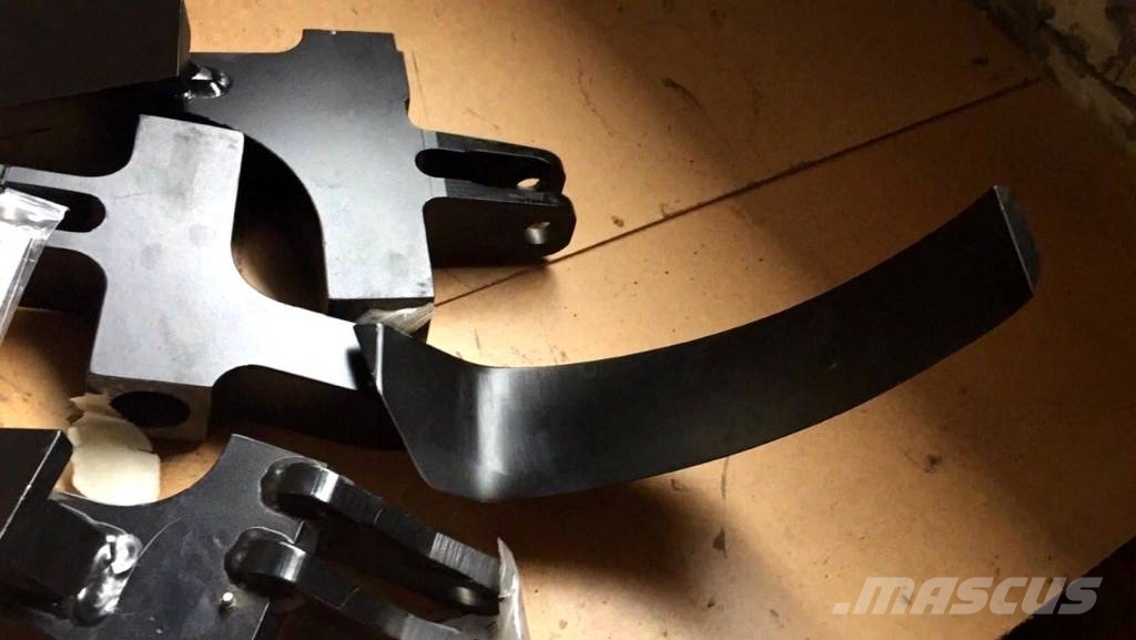 John Deere Harvester Head knives 754, 480, 480C مكونات أخرى