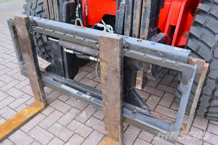 Manitou M26-4 Valid inspection, Diesel, 4x4 Drive, 4500mm Apvidus autokrāvējs