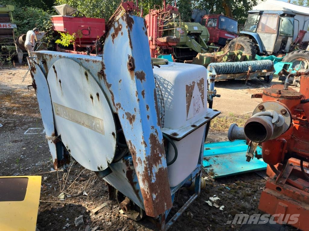 Blanchard 220 Самохідні обприскувачі