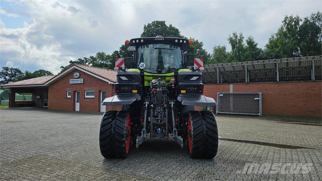CLAAS Axion 930 TT 트랙터