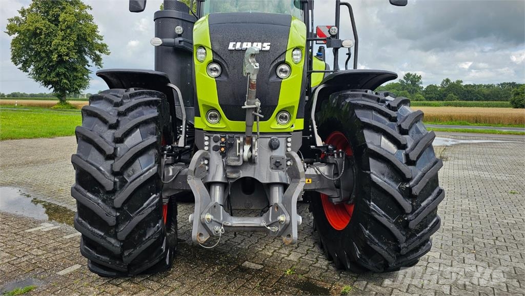 CLAAS Axion 930 TT 트랙터