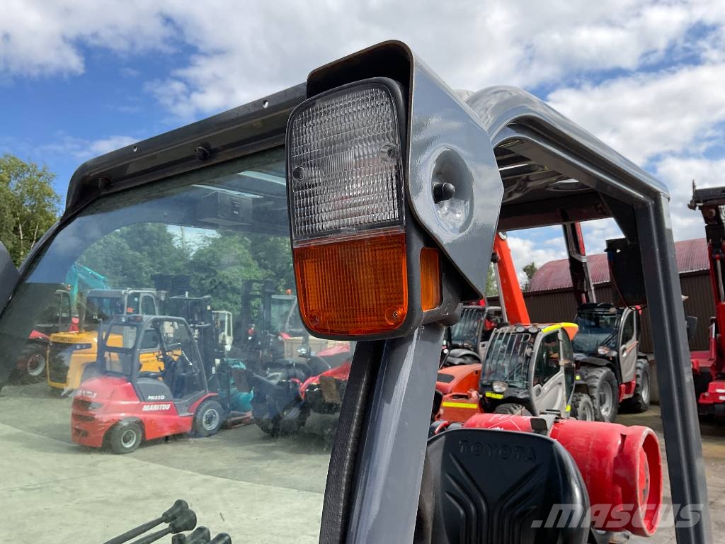 Toyota 02-8 FGF 25 LPG vozíky