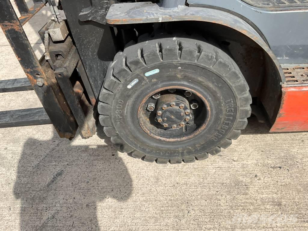 Toyota 02-8 FGF 25 LPG vozíky