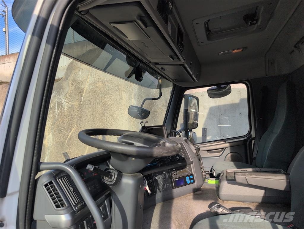 Volvo FM330 Camiones con temperatura controlada