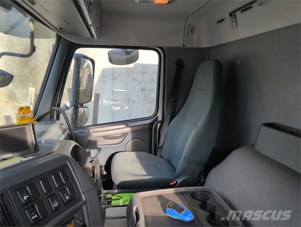 Volvo FM330 Camiones con temperatura controlada