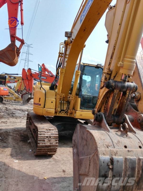 Komatsu PC 128 US 中型油圧ショベル 7t-12t(ユンボ・パワーショベル・バックホー)