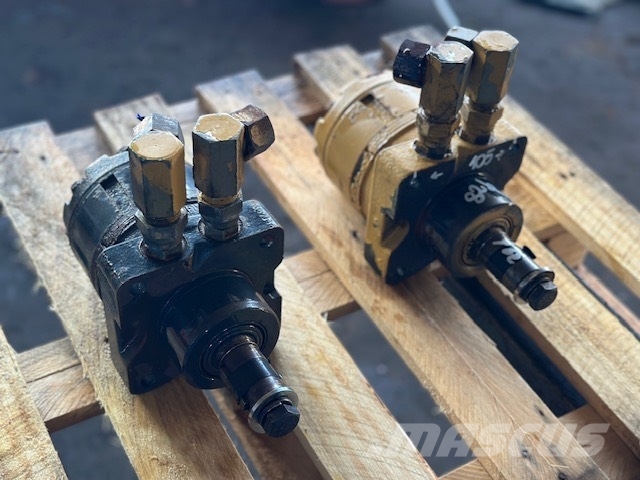 White SILNIK HYDRAULICZNY/HYDRAULIC ENGINE Hidraulika