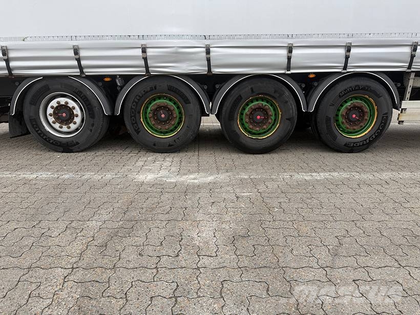 Kel-Berg 4 axle Curtainsider / 4 achse Planenauflieger Semi-trailer med Gardinsider