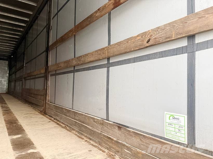 Kel-Berg 4 axle Curtainsider / 4 achse Planenauflieger Semi-trailer med Gardinsider