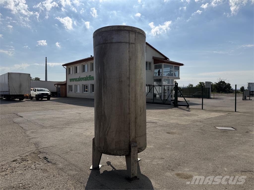 Terberg NEREZOVÁ POTRAVINÁRSKA NÁDRŽ 1650 l / TANK NA VÍNO Tanke/Beholdere