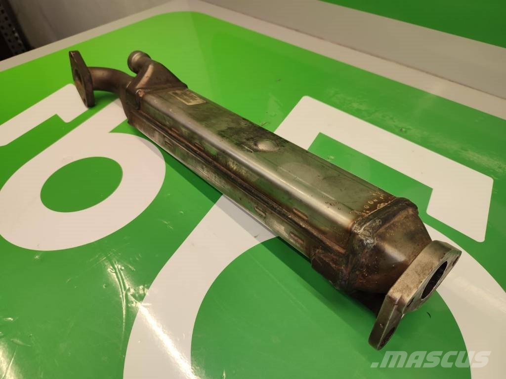 John Deere 9580i WTS EGR cooler RE522589 散熱器/水箱