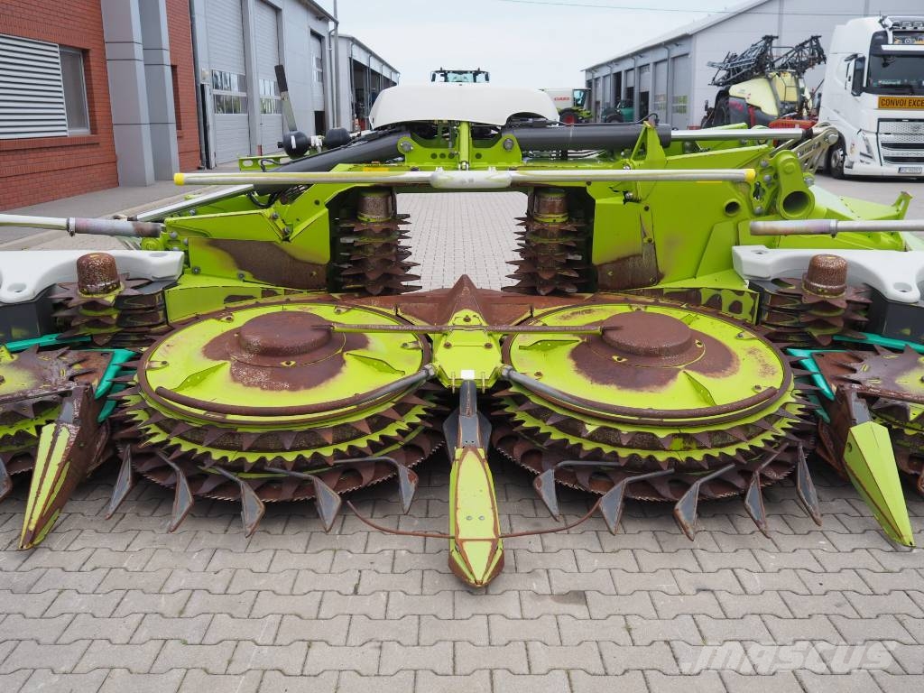 CLAAS Orbis 900 Testate per mietitrebbie