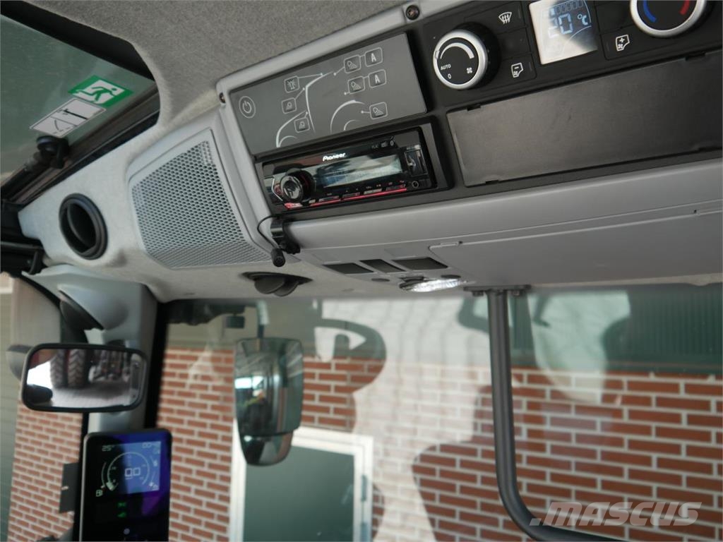 Valtra T175 Active FZW Tractors
