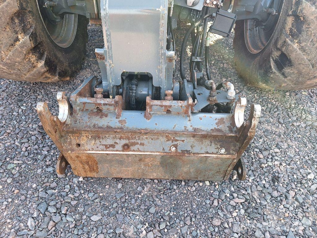 Kramer KT407 Teleskopiniai krautuvai žemės ūkiui