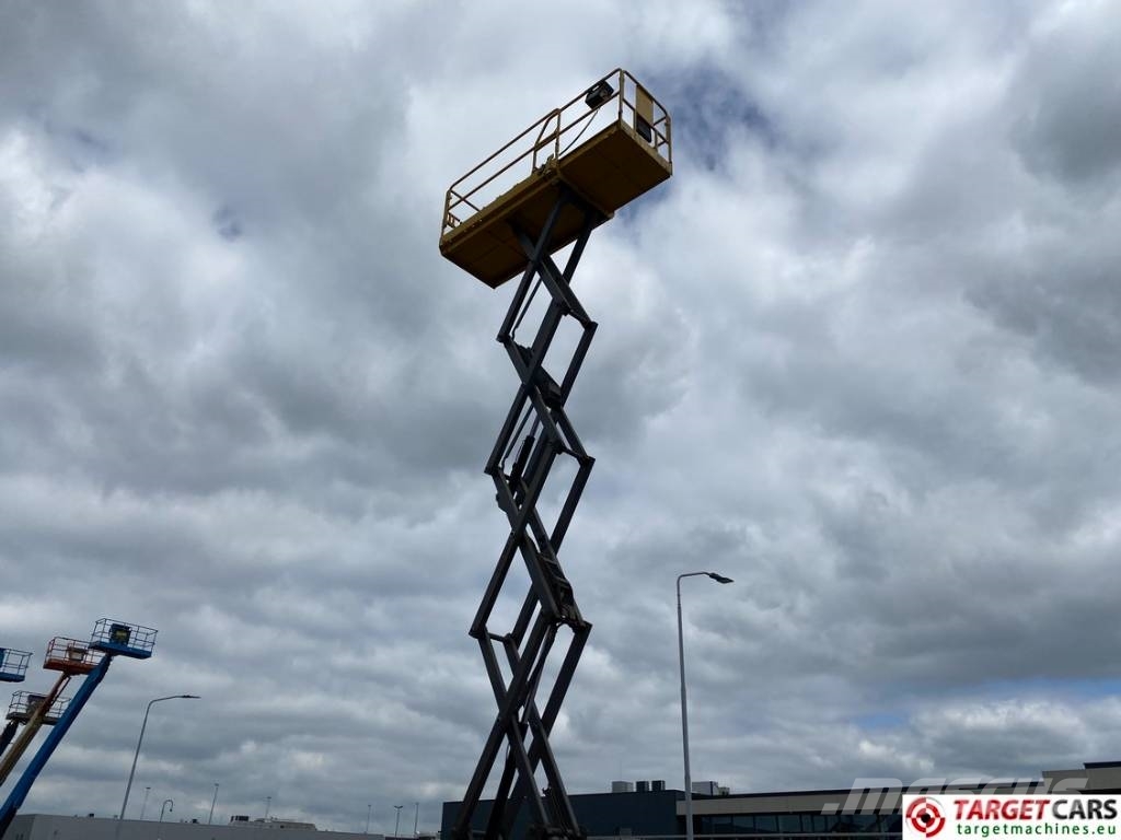 GMG 3346-ED Electric Scissor Work LIft 1200cm Schaarhoogwerkers