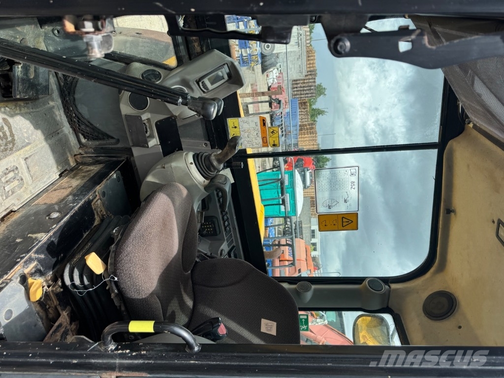 JCB 85Z-1 *RESERVED/RESERVEE Midigraafmachines 7t - 12t