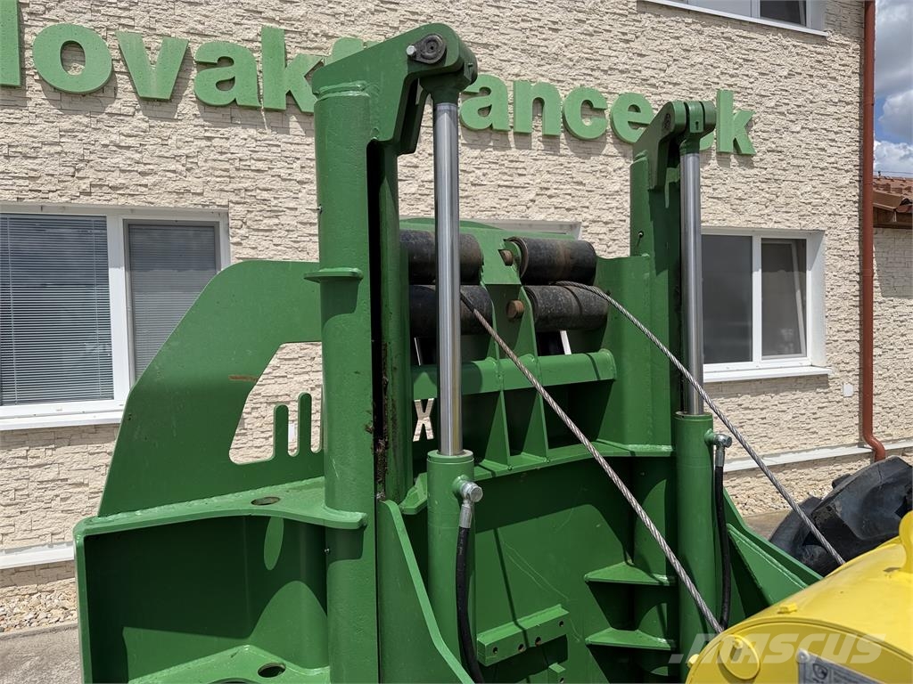 VIN 696 - LKT 81-6v 4x4 2024 6 valec manual VIN 696 شاحنات