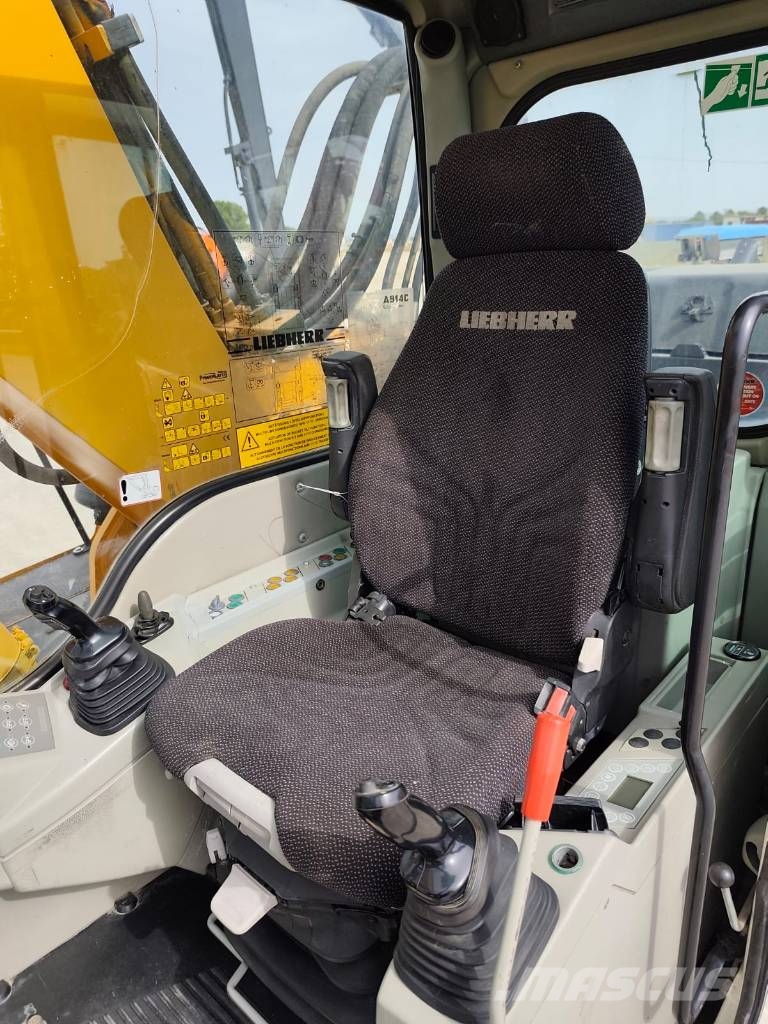 Liebherr A 914 Litronic Wielgraafmachines
