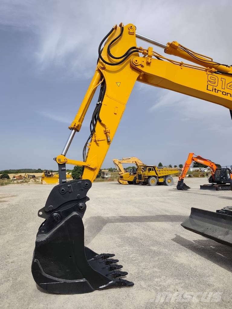 Liebherr A 914 Litronic Wielgraafmachines