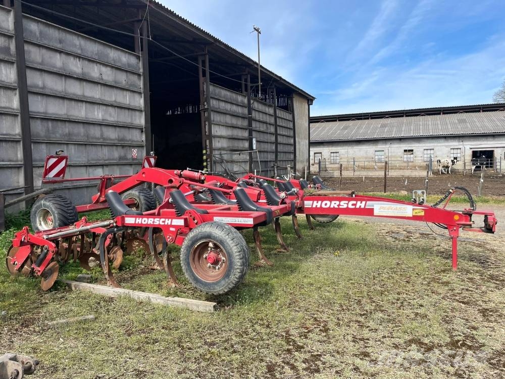 Horsch Terrano 5 FX Grubber