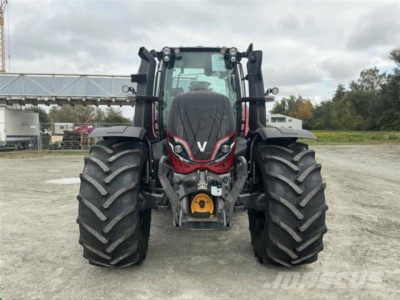 Valtra T 215 D 2A1 GL TW RubyRed Ostale poljoprivredne mašine