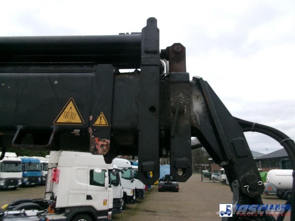 Iveco Stralis 310 6x2 Euro 6 + Atlas 105.2 crane オールテレーンクレーン