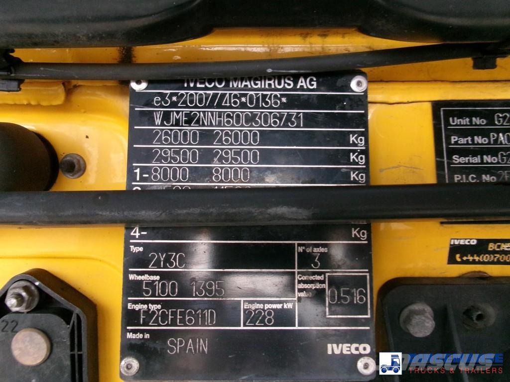 Iveco Stralis 310 6x2 Euro 6 + Atlas 105.2 crane オールテレーンクレーン